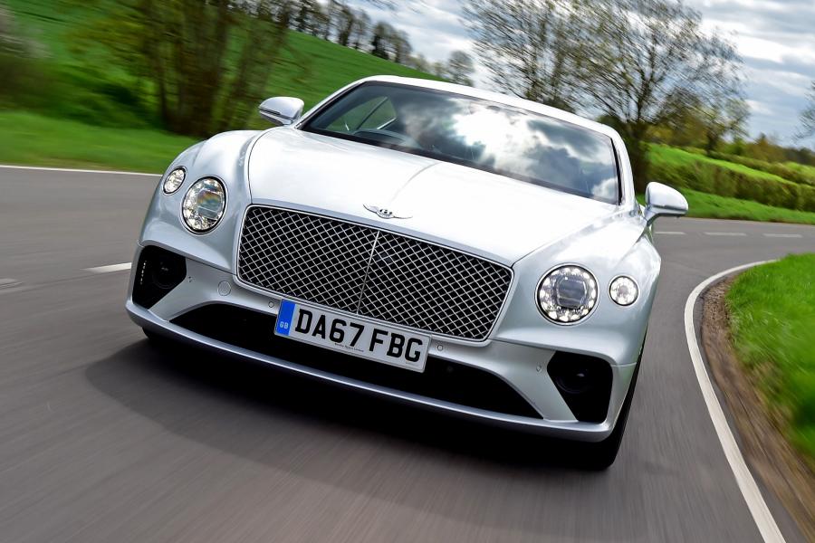  Bentley Continental GT 2018 года  (UK) (фото 26 из 40)
